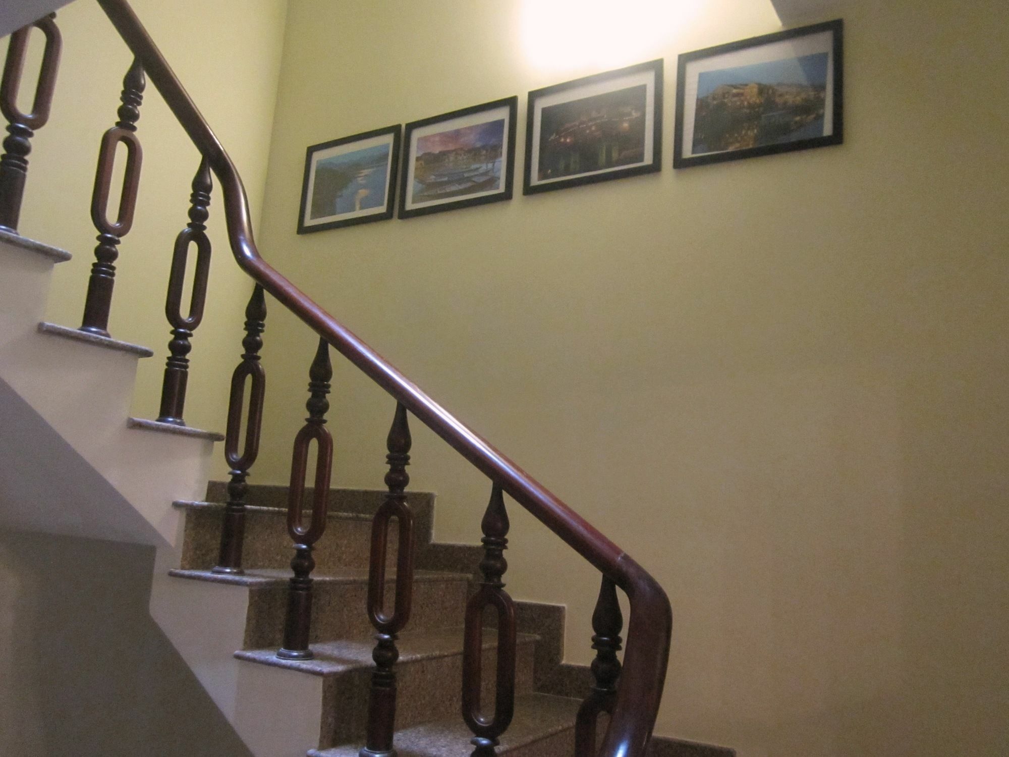 The Lily Hostel & Coffee TP. Hồ Chí Minh Ngoại thất bức ảnh
